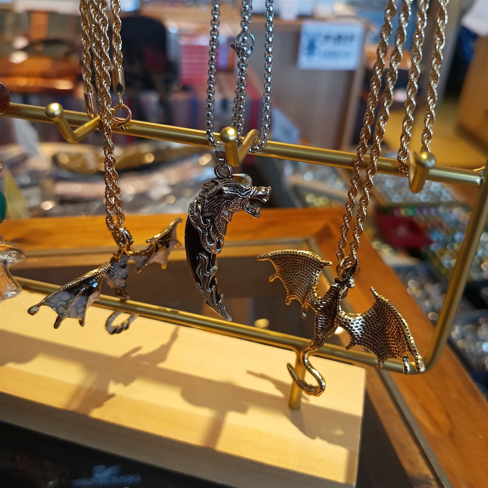 ドラゴン&バットモチーフネックレス
